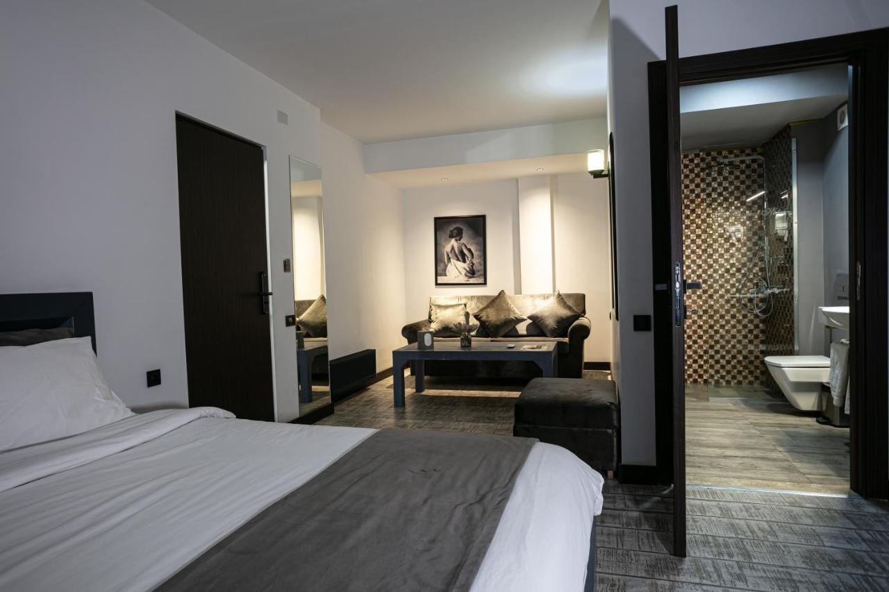 فندق Monk House يريفان المظهر الخارجي الصورة
